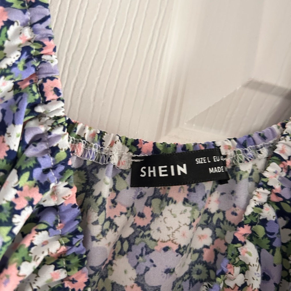 SHEIN Blue and Pink Ruched Puff Sleeve Mini Dress - Picture 6 of 7